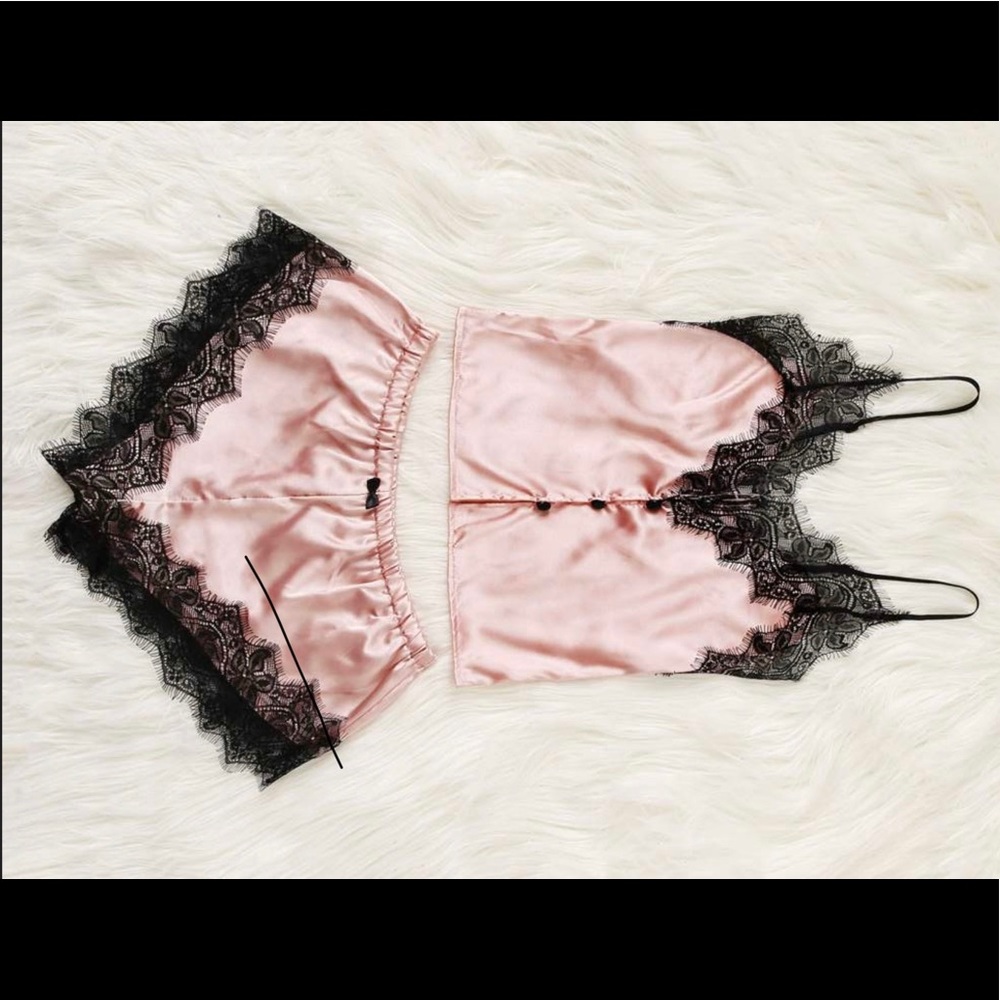 Women’s lounge wear